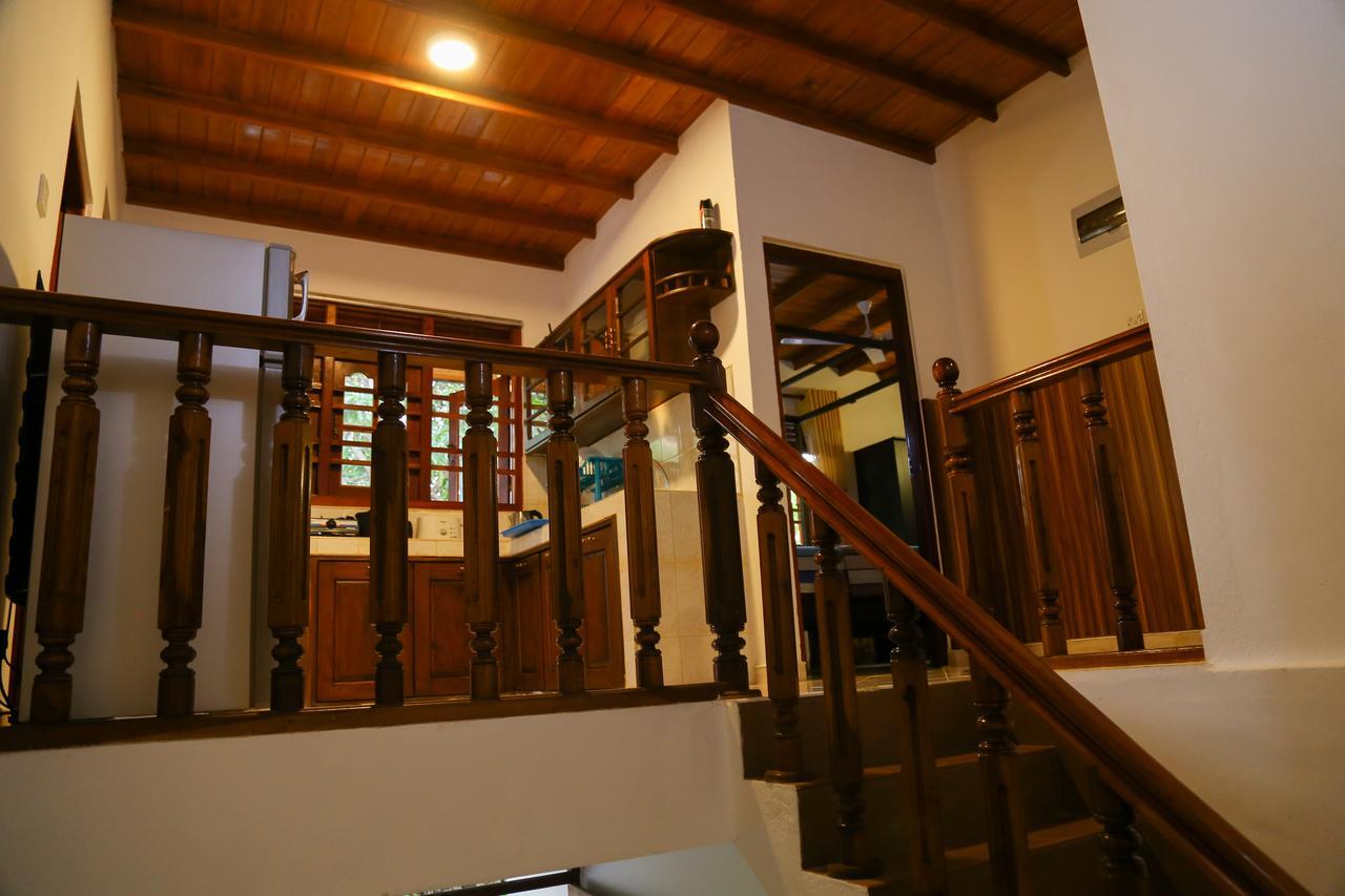 Ravi Villa Hikkaduwa Extérieur photo